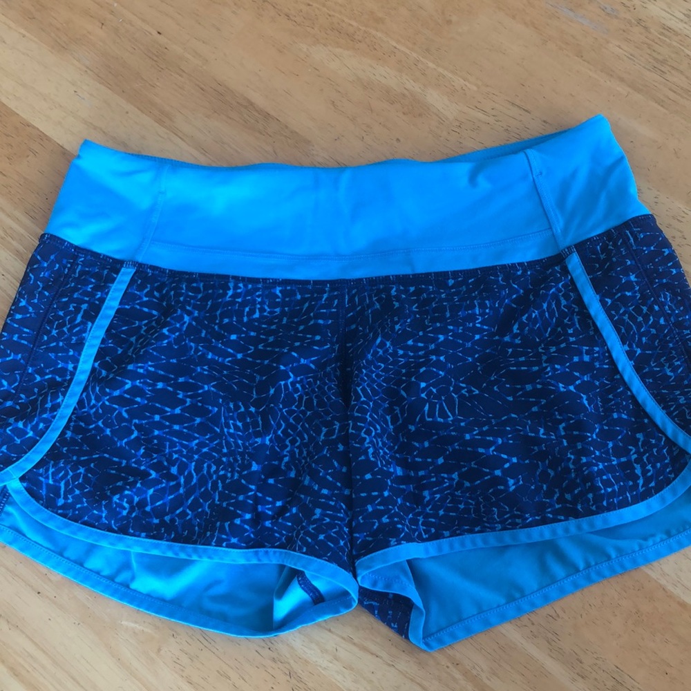Lululemon 4” speed up shorts